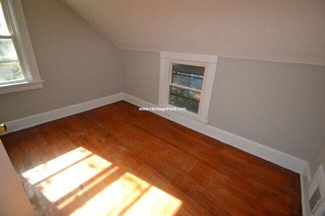 Building Photo - 2053 Bickel Ave