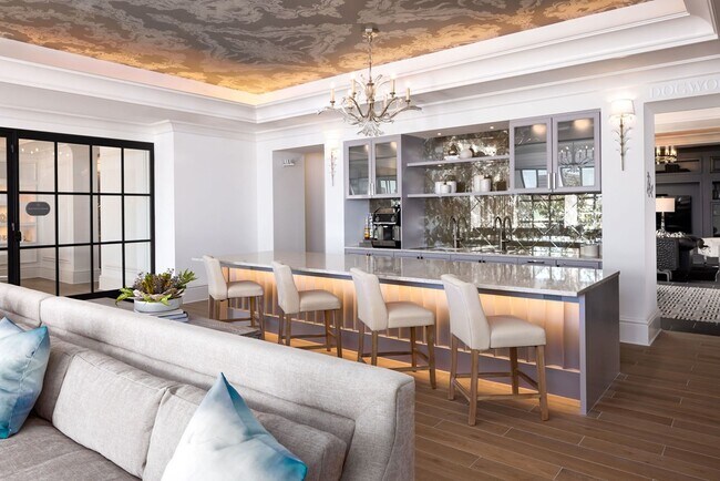 Building Photo - Modern 3-Bedroom Apartment with Smart Home...