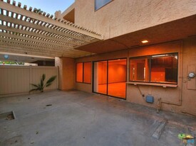 Building Photo - 73800 Pinon Ct