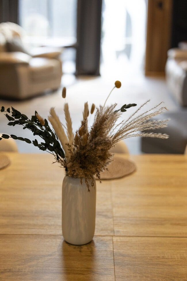 Building Photo - 1080 NY-52