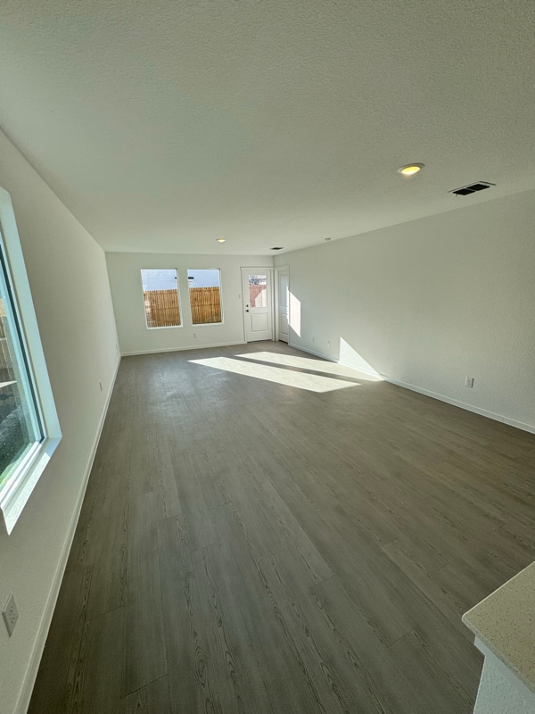 Building Photo - 3924 Pontchartrain Pkwy