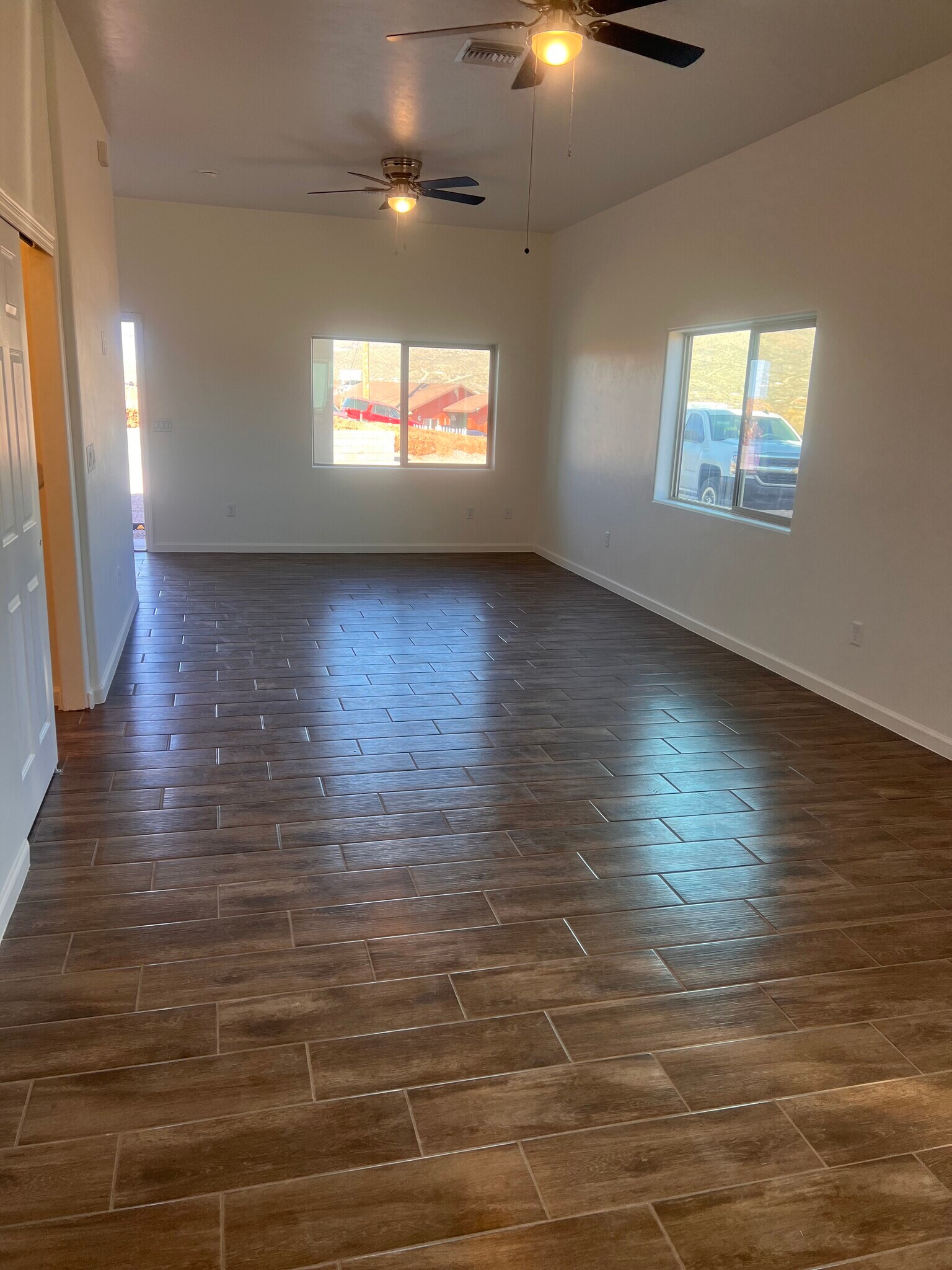 Building Photo - 571 Camino Arviso
