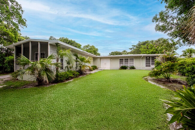 Primary Photo - 4111 S Indian River Dr