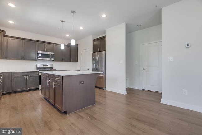 Building Photo - 7316 Hargrove Ct