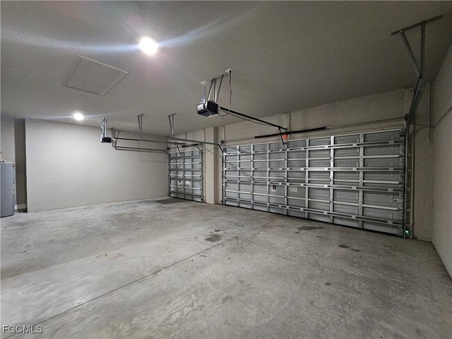 Building Photo - 8059 Sherwood Cir