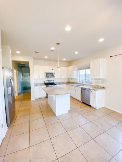 Building Photo - 20472 W Park Meadows Dr