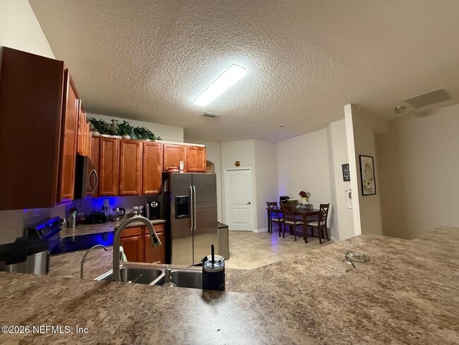 Building Photo - 2123 Thorn Hollow Ct