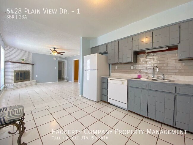 Building Photo - Northeast El Paso 3 Bed Refrig A/C