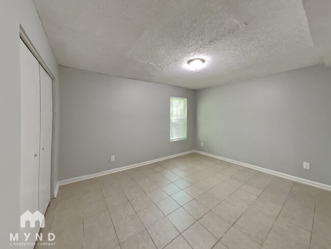 Building Photo - 5455 Fox Haven Trail