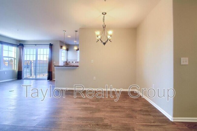 Building Photo - 14300 Waterside Ln