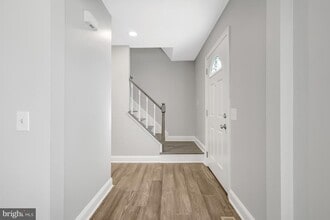 Building Photo - 13416 Whaley Ct