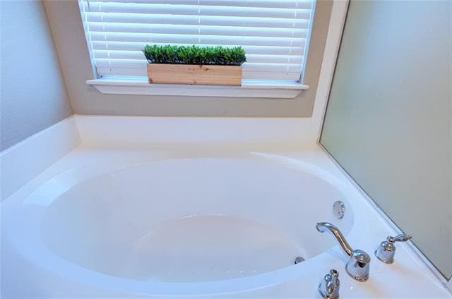 Building Photo - 9636 Hathman Ln