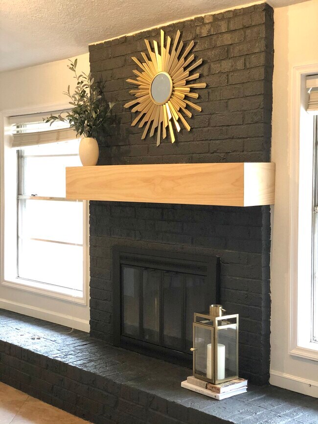 Building Photo - 11511 Kirkvalley Dr