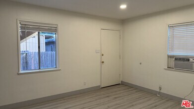 Building Photo - 11225 Emelita St