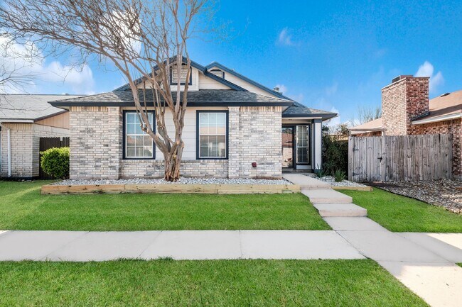 Building Photo - 629 Fern Meadow Dr
