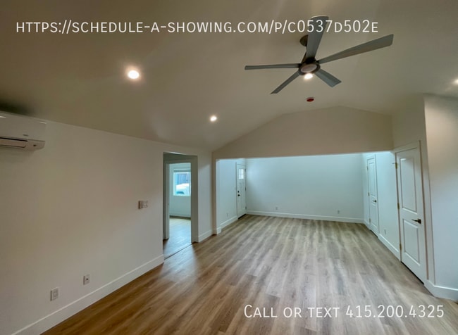 Building Photo - 727 2nd St