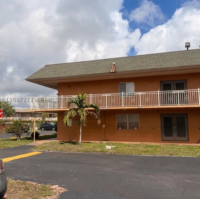 Building Photo - 291 NW 177th St