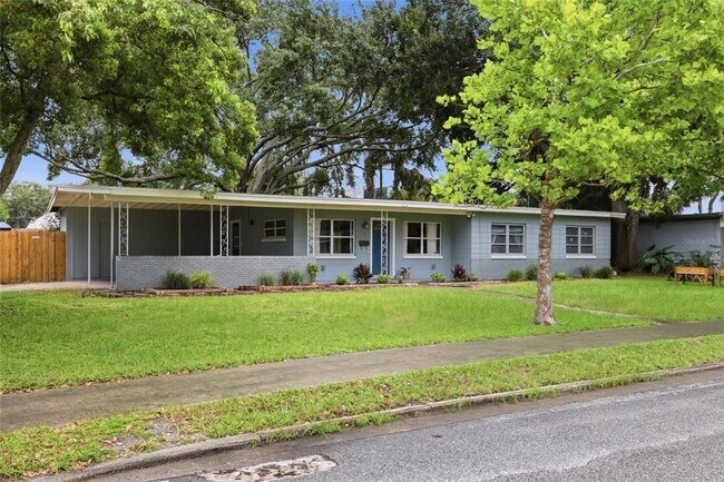 Building Photo - 712 Malone Dr