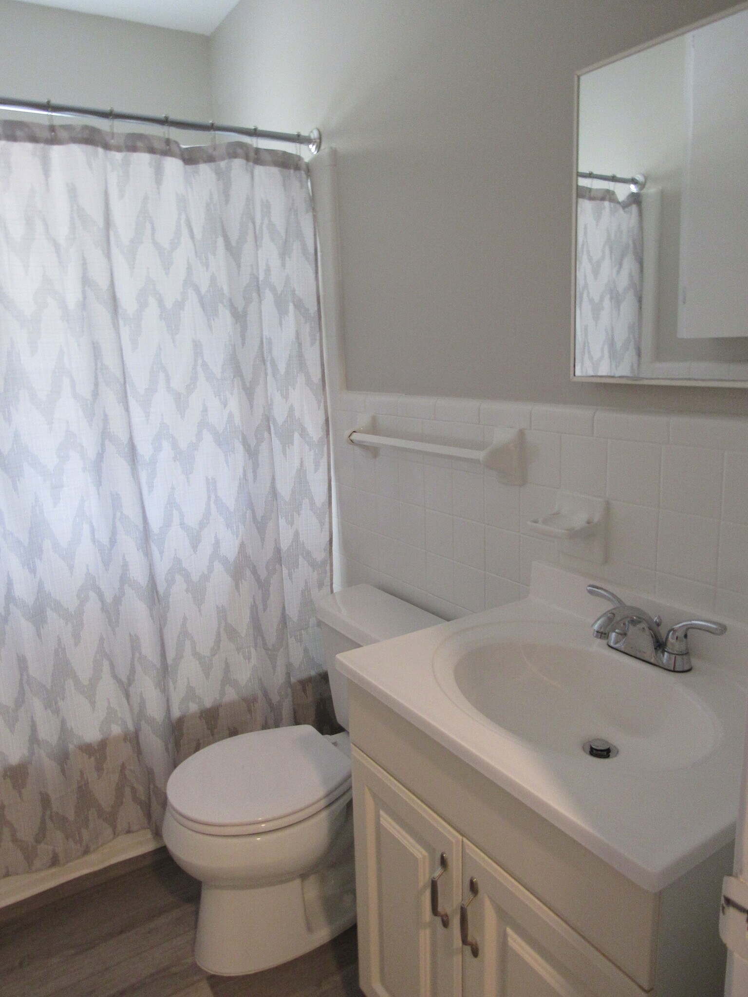 Bathroom - 6205 Oram St