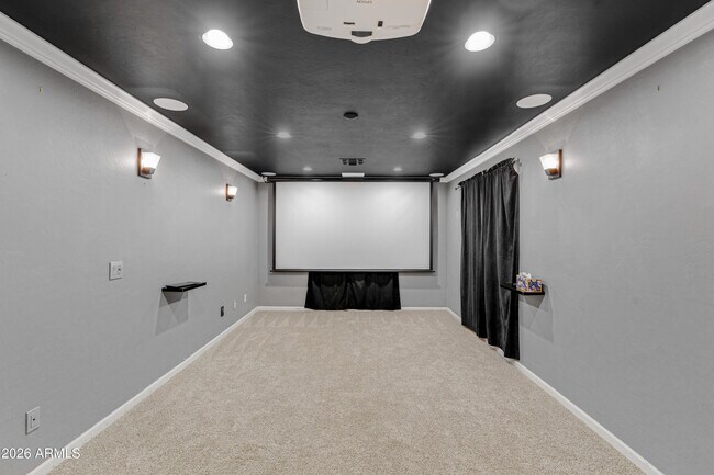 Building Photo - 4335 E Fox Cir