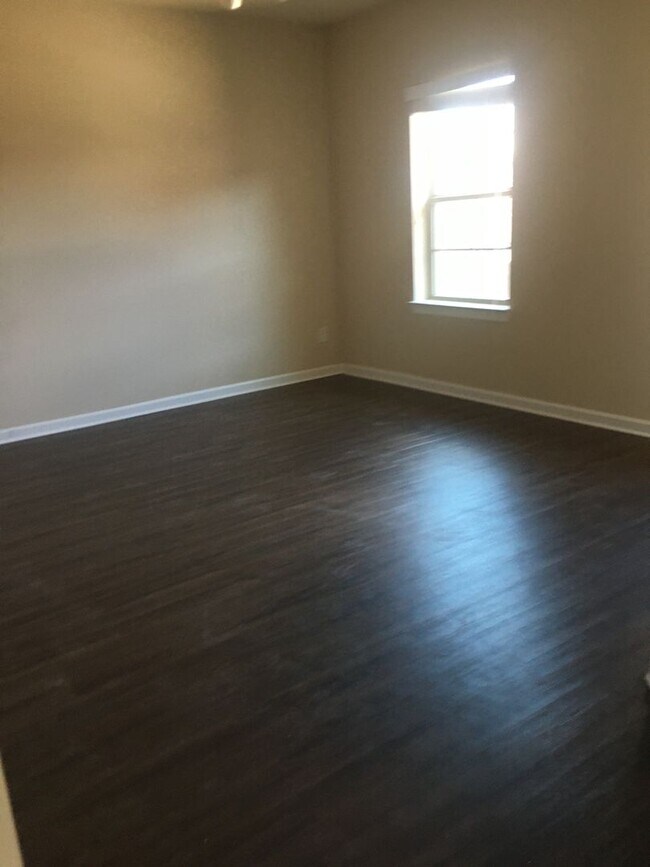 Building Photo - Gorgeous House For Lease in Richardson