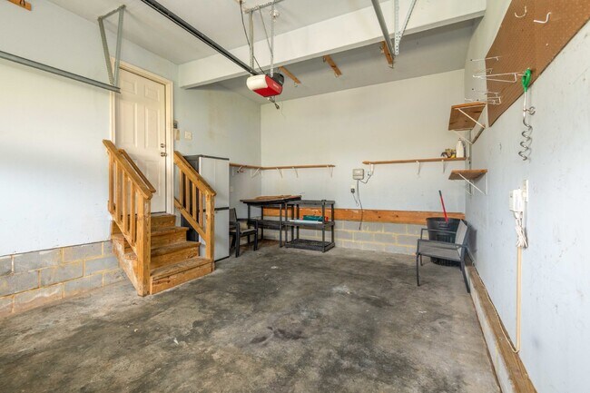 Building Photo - 4 Bedroom 2.5 bath home in Varina!