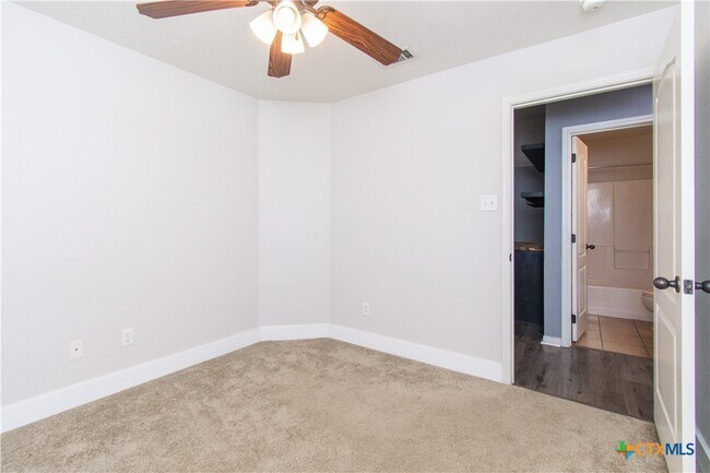 Building Photo - 1108 Copper Creek Dr
