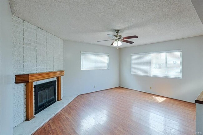 Building Photo - 695 N Milford Rd