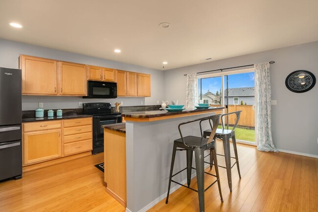 Building Photo - 4Bd/2.5Ba Snoqualmie House