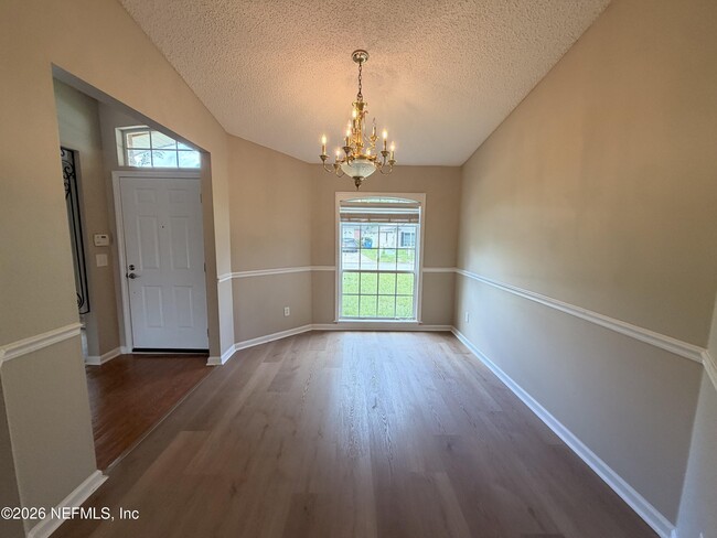 Building Photo - 1231 American Eagle Ln