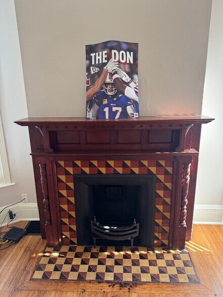 fire place - 45 Saint Johns Pl