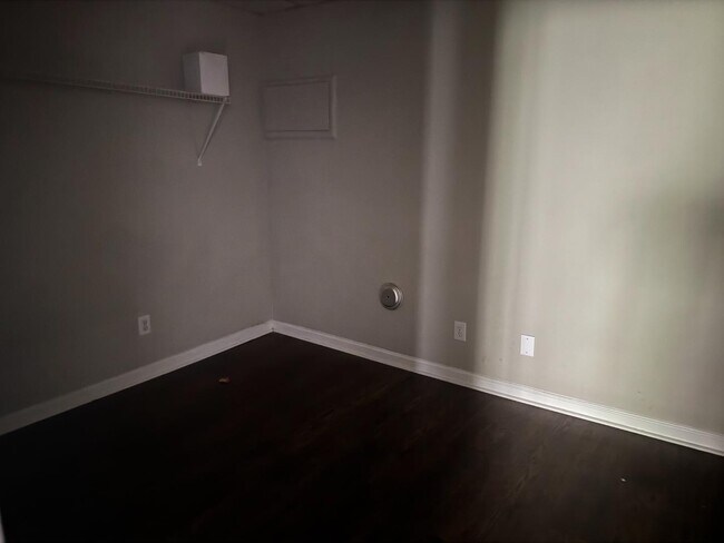 Building Photo - 1201 Deer Trail Rd