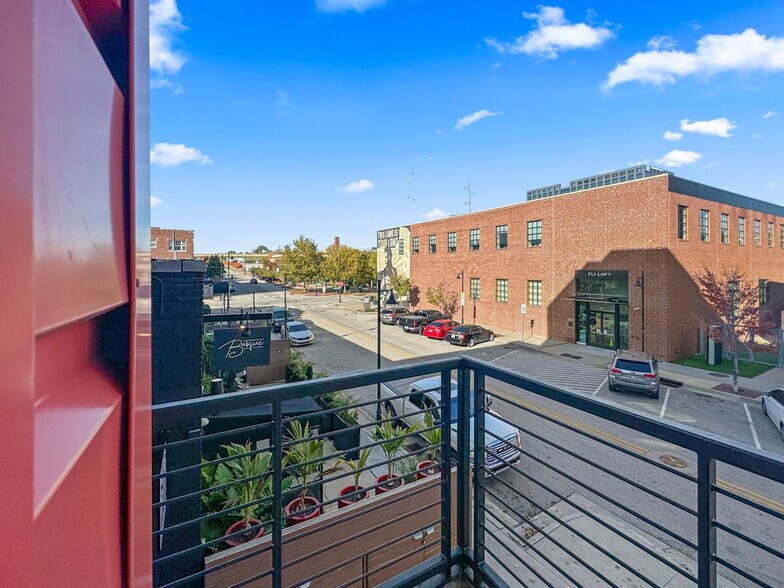 Building Photo - 110 N Boston Ave