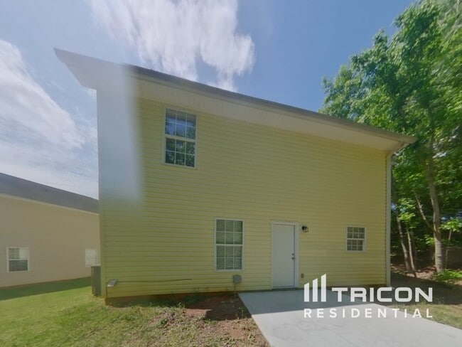 Building Photo - 296 Waxberry Ct