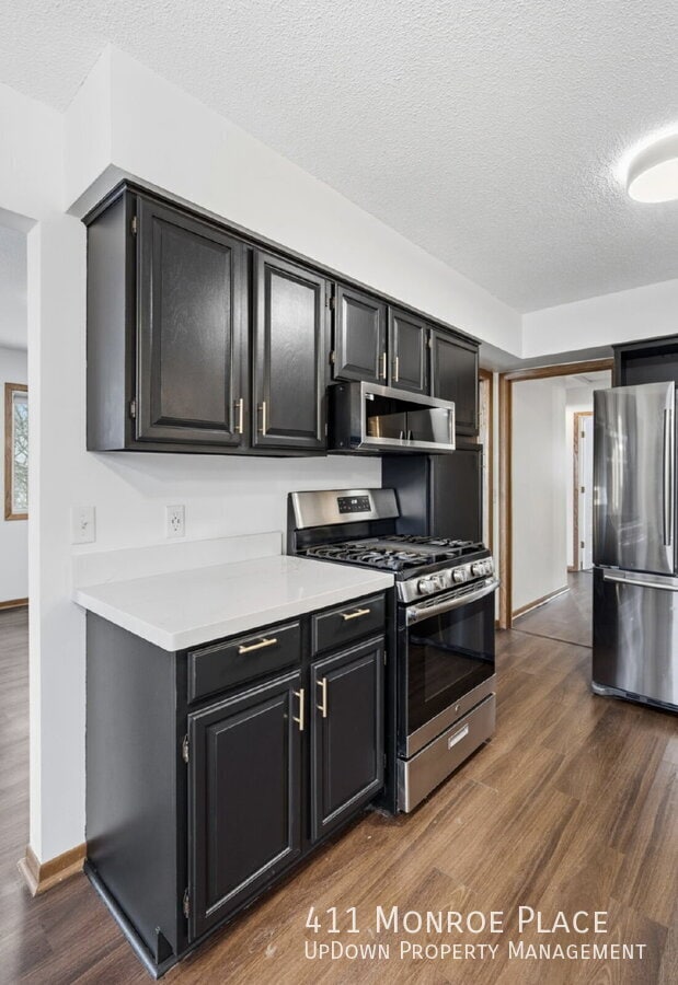 Building Photo - 411 Monroe Pl