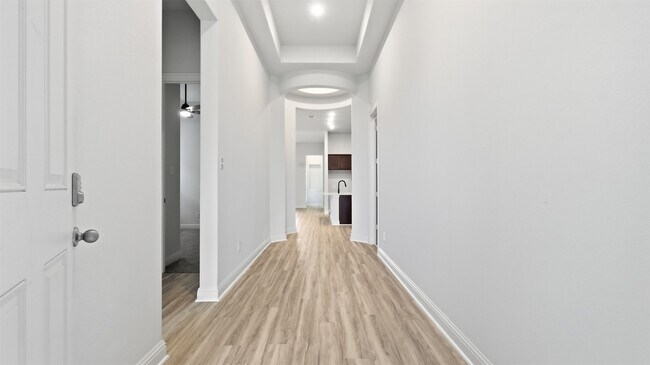 Building Photo - 3006 Myrtle Bch Ln