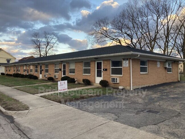 Primary Photo - 14 Gerlaugh Ave