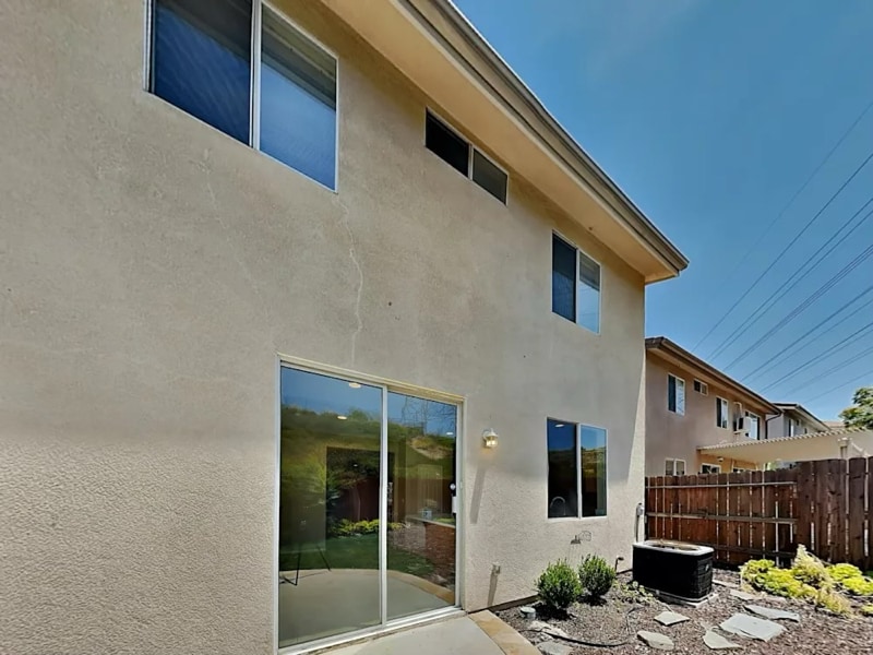 Building Photo - 16121 Filbert St