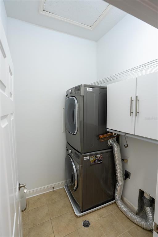 Building Photo - 4639 Overlook Dr NE