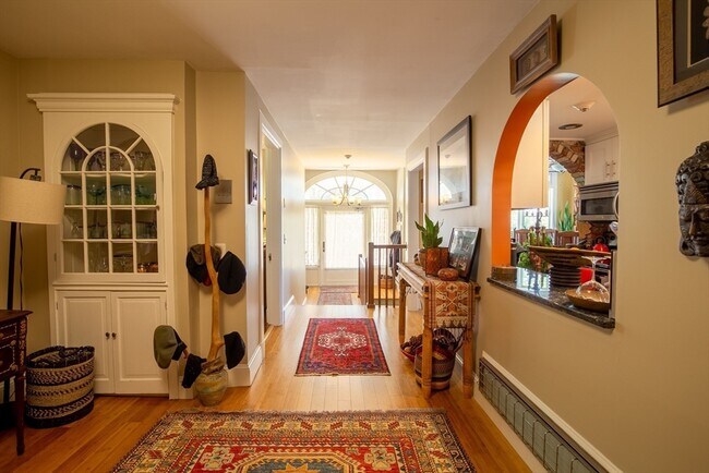 Building Photo - 1401 Great Pond Rd