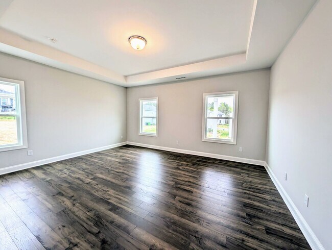 Building Photo - Barrington Dream Home