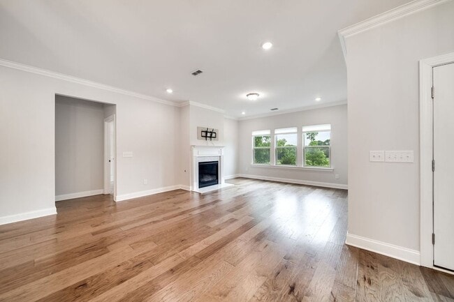 Building Photo - 1681 Boardwalk Pl