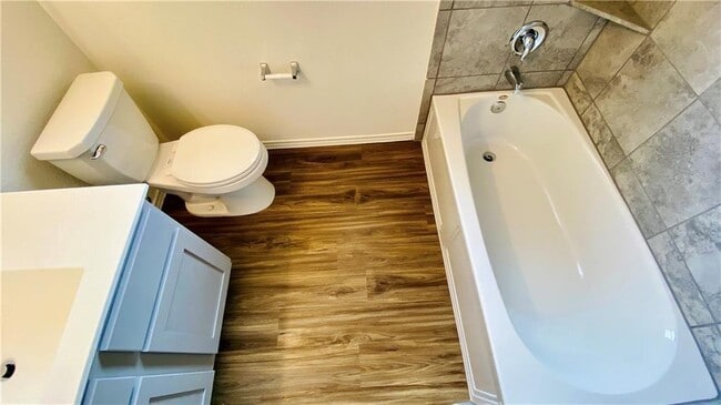 Building Photo - 21313 Wilmiller Ln