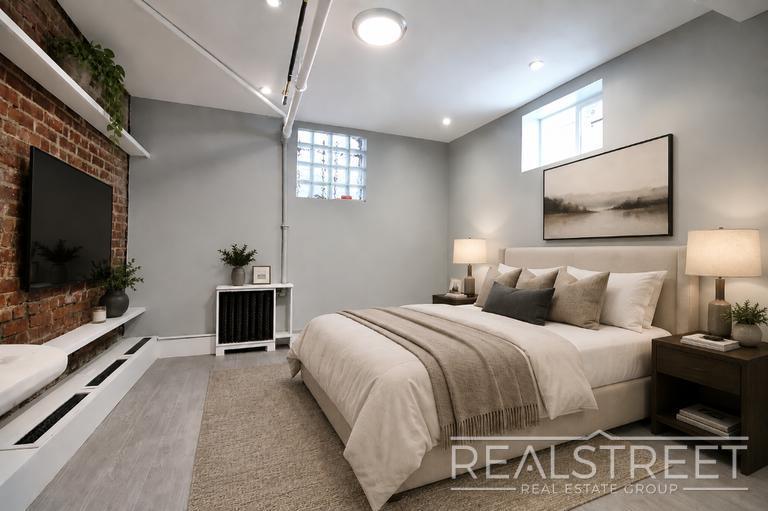 Building Photo - NO FEE! NEW 3 BED 2 Bath in Crown Heights Limestone!