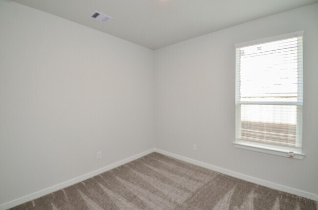 Building Photo - 21102 Armstrong County Dr