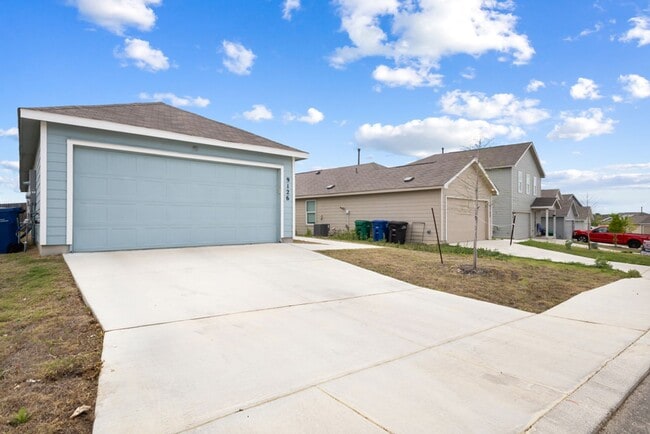 Building Photo - 9126 Selene Pl