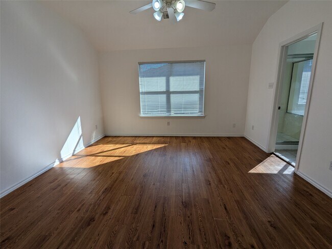 Building Photo - 16515 Beckland Ln