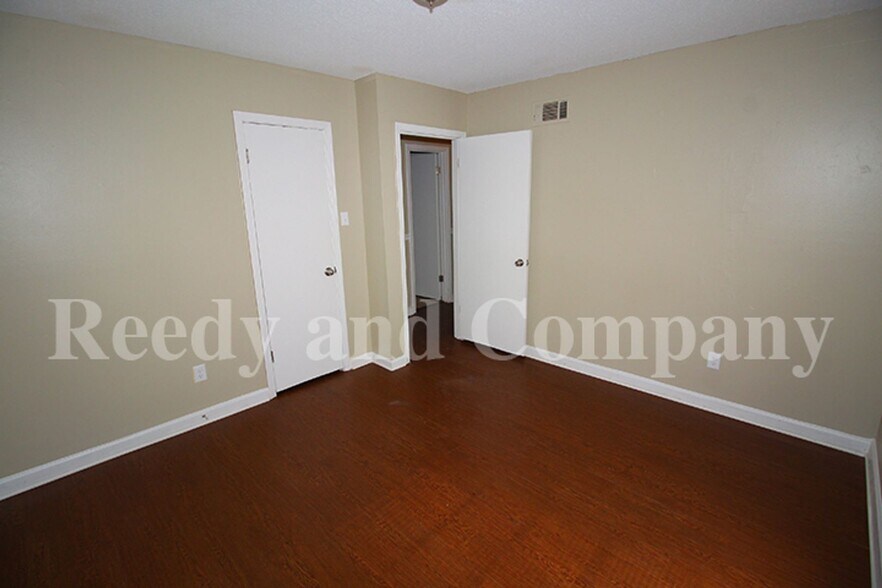 Building Photo - 3712 Dove Call Cove