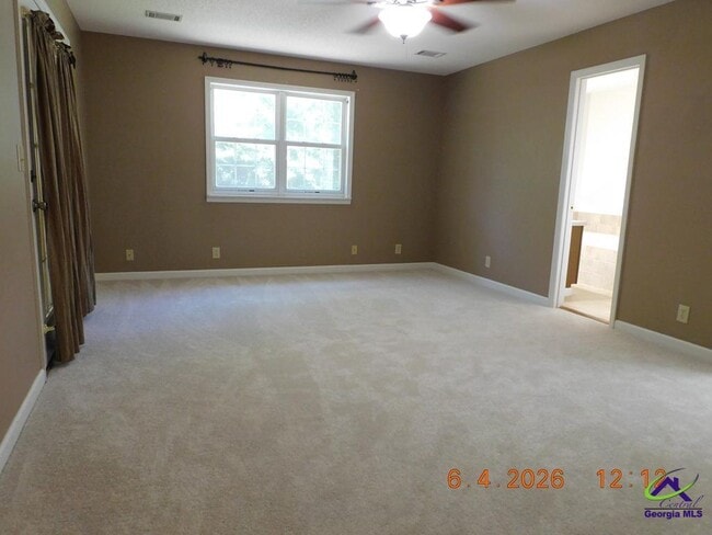 Building Photo - 112 Charleston Ct