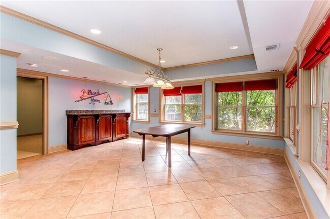 Building Photo - 5020 Greatwood Ln
